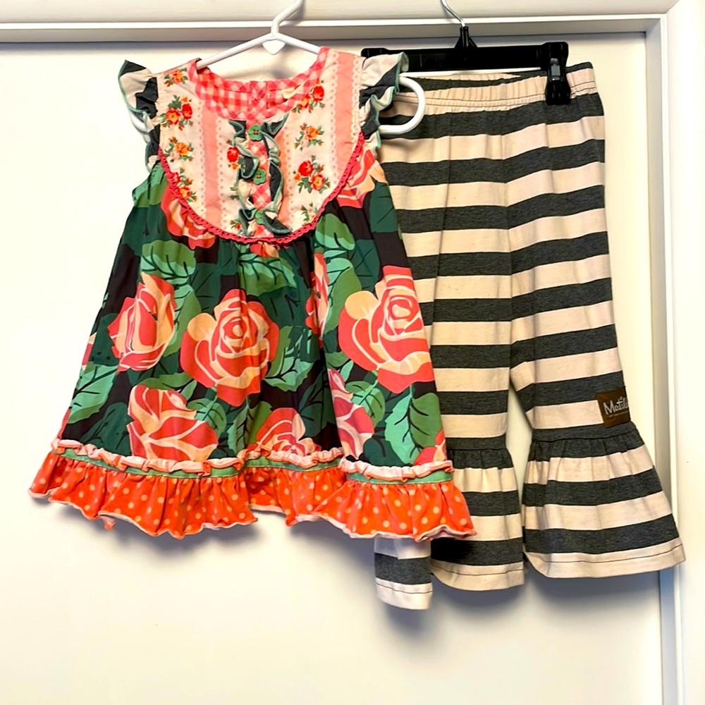 Precious Matilda Jane tunic top/dress and ruffle bottoms.